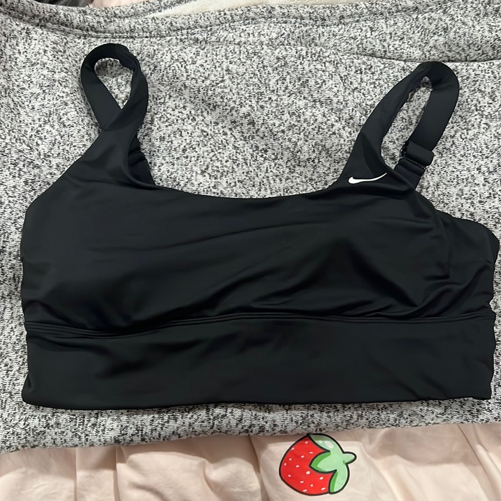 Nike Essential Scoop Neck Midkini/ Sports Bra